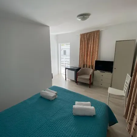 Pensiunea Promenada Mamaia Nord Нэводари