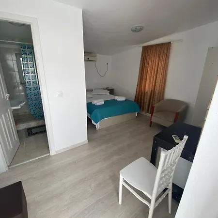 Pensiunea Promenada Mamaia Nord Vendégház *
