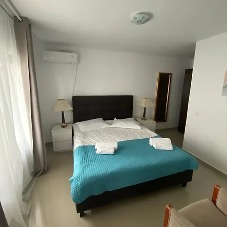 Vendégház Pensiunea Promenada Mamaia Nord *