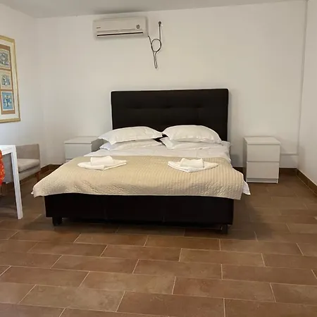Pensiunea Promenada Mamaia Nord Pensiune