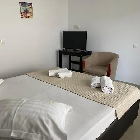 Pensiunea Promenada Mamaia Nord *