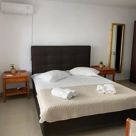 Guest house Pensiunea Promenada Mamaia Nord
